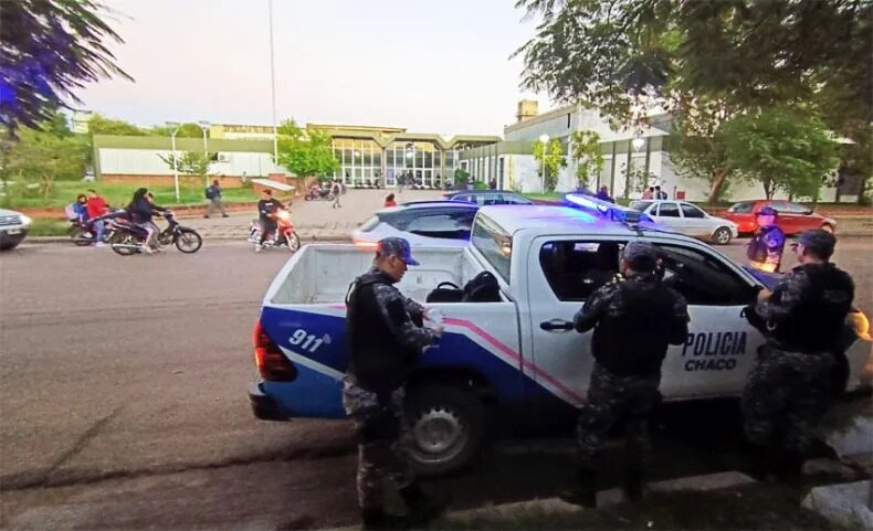 Alerta en el Chaco: ya son 153 las escuelas afectadas por amenazas y refuerzan los operativos de seguridad