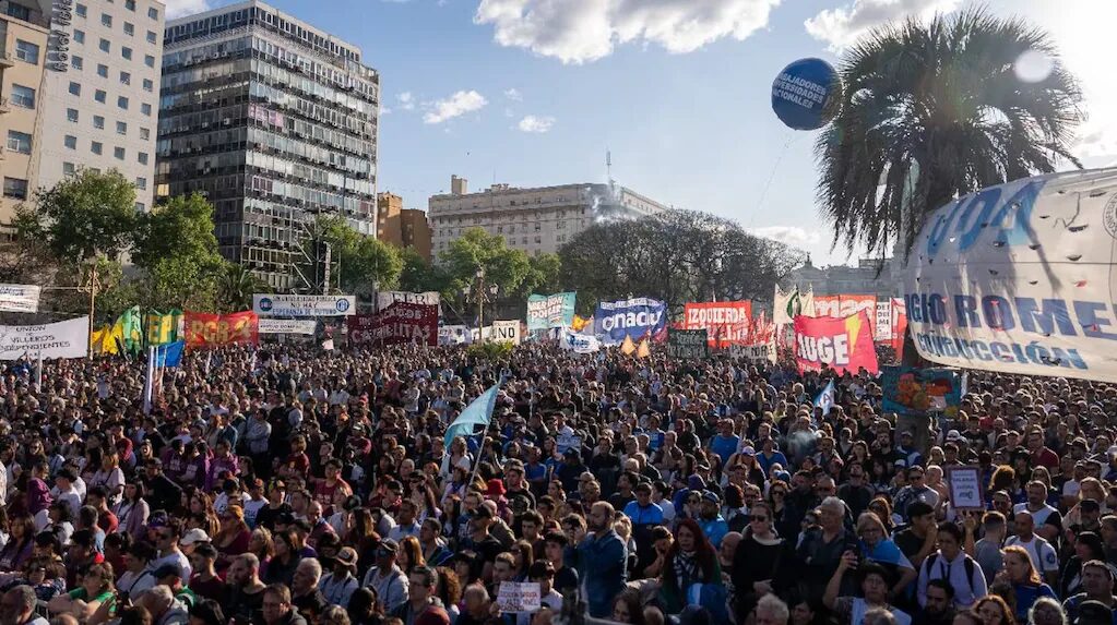 Las universidades públicas preparan una cuarta marcha federal el 12 de mayo en reclamo por el financiamiento