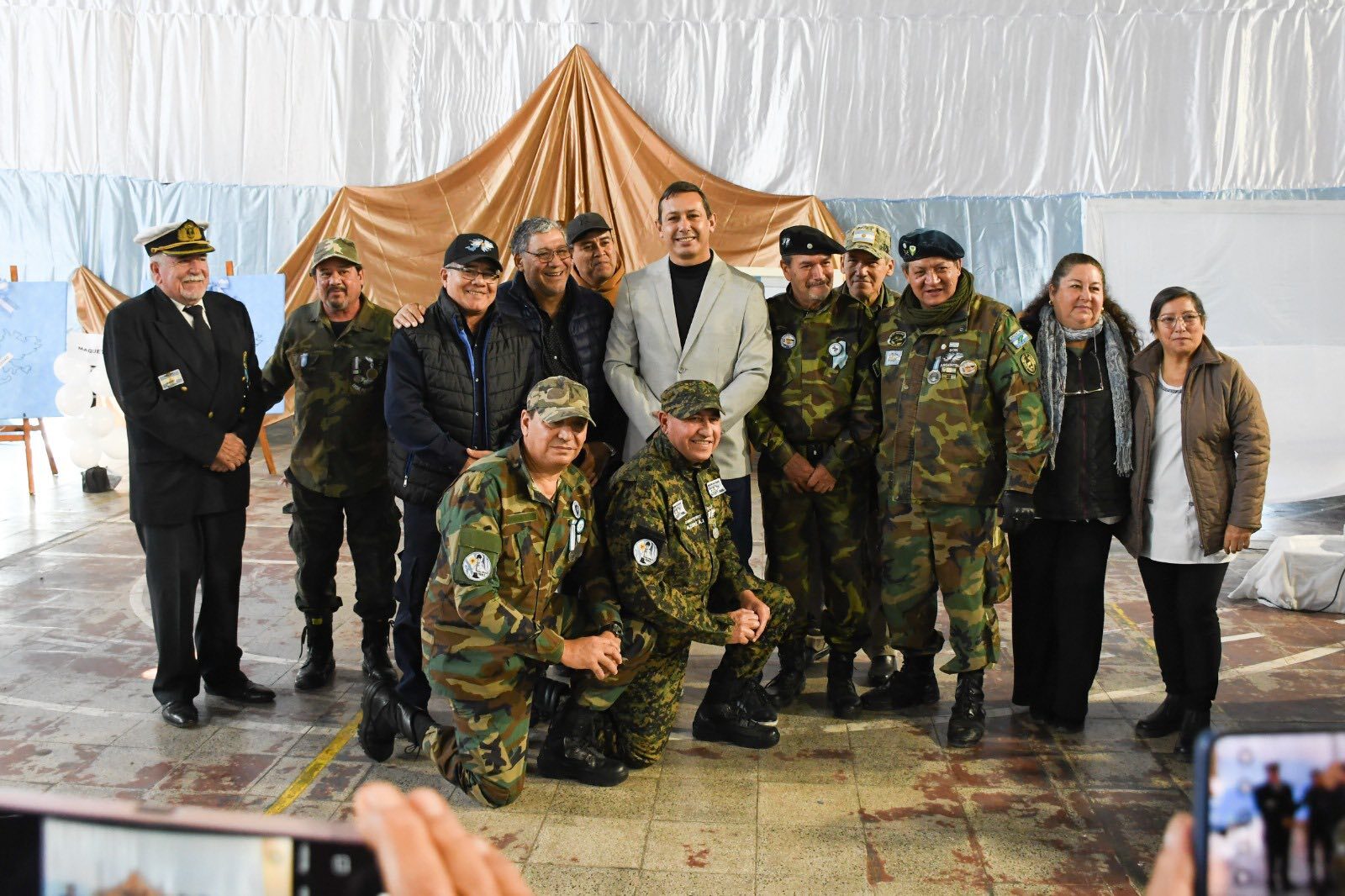 Soberanía y Memoria: el emotivo homenaje a los veteranos de Malvinas que movilizó a La Escondida