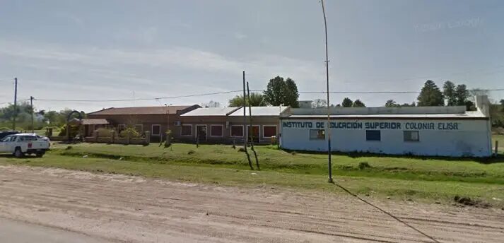Colonia Elisa: convocan a una asamblea este miércoles por problemas edilicios en un instituto superior