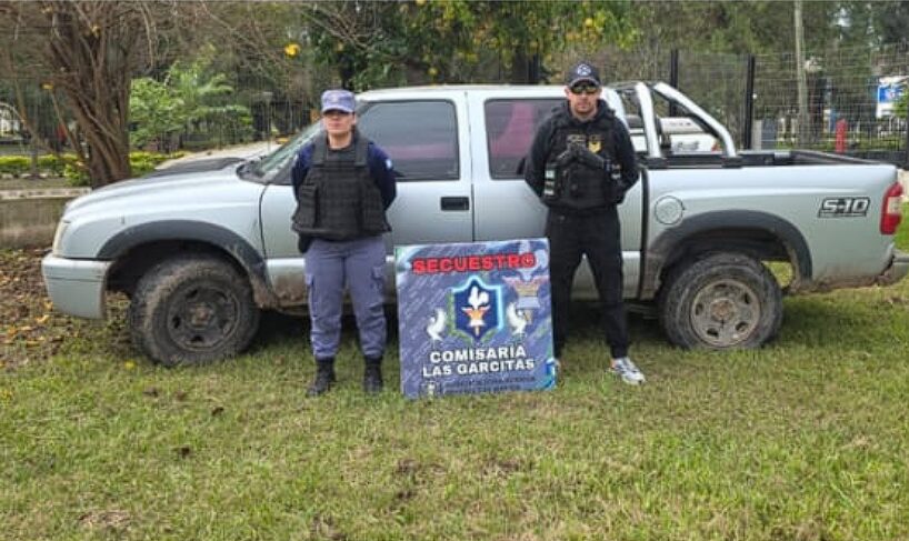 LAS GARCITAS: POLICÍA SECUESTRÓ UNA CAMIONETA QUE TENÍA PEDIDO DE CAPTURA POR ROBO
