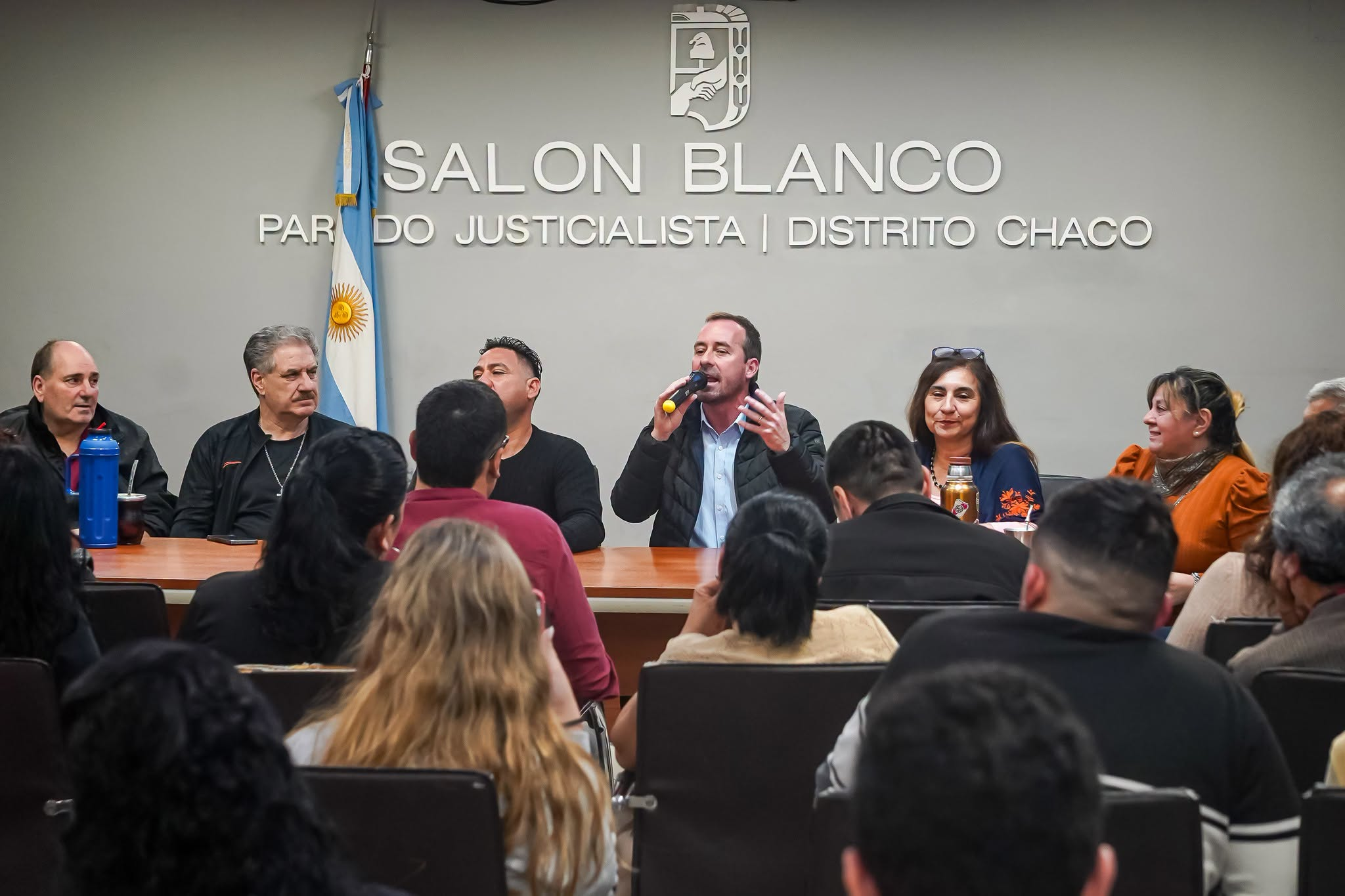 Javier Martínez encabezó un encuentro con militantes en el PJ Chaco