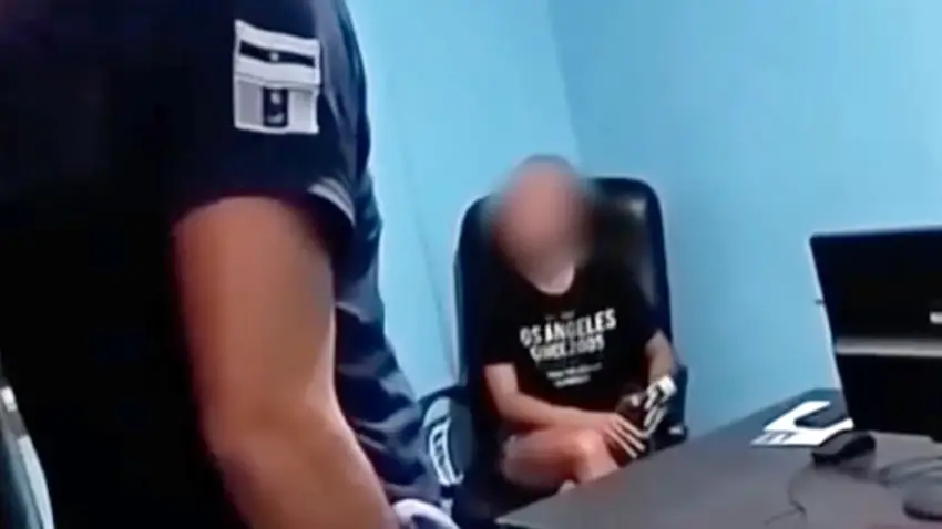 La expolicía señalada por dañar una moto ya había sido suspendida por un escándalo en una comisaría